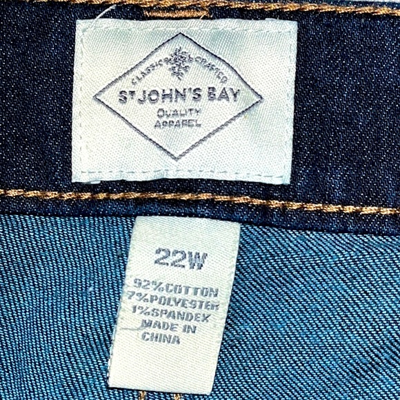 St. John’s Bay denim jeans. Women’s size 22W - Picture 3 of 9